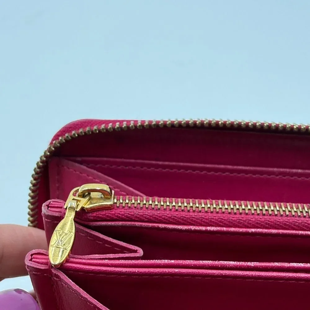 Louis Vuitton Vernis Zippy Wallet Red Patent Leather Monogram